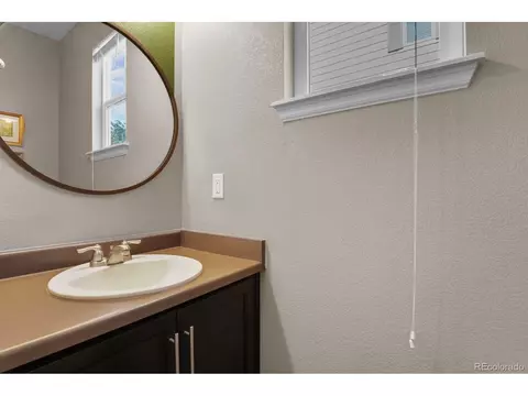 25586 E 4th Pl, Aurora, CO 80018 photo 14