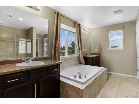 25586 E 4th Pl, Aurora, CO 80018 photo 17
