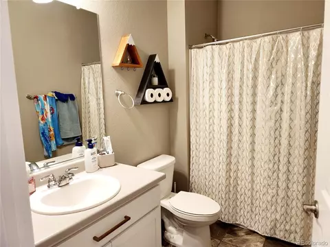 19968 E 62nd Ave, Aurora, CO 80019 photo 5