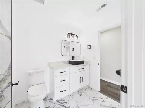 Bath - 14606 E 26th Pl, Aurora, CO 80011 photo 1 of 8
