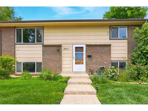 3411 W Dill Rd, Englewood, CO 80110