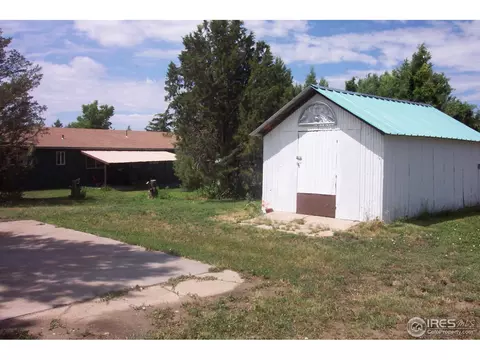 211 S Cedar Ave, Akron, CO 80720 photo 3