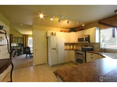 806 Cameron Dr, Severance, CO 80550 photo 4