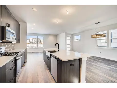 21642 E 60th Ave, Aurora, CO 80019 photo 10