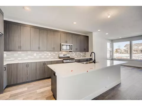 21642 E 60th Ave, Aurora, CO 80019 photo 9