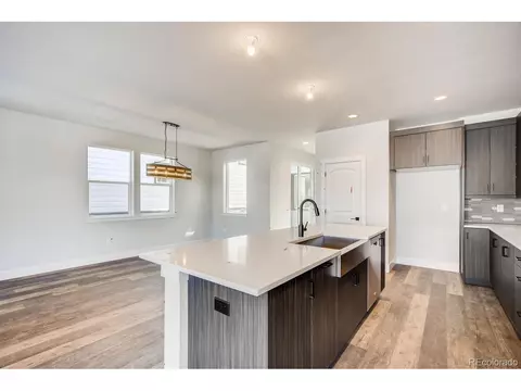 21642 E 60th Ave, Aurora, CO 80019 photo 7