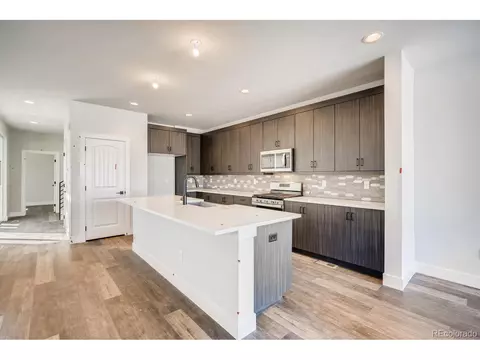 21642 E 60th Ave, Aurora, CO 80019 photo 8