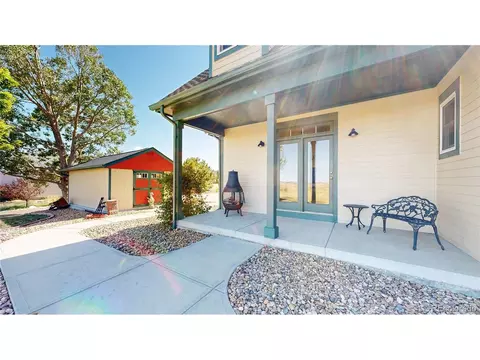 983 Pinehurst Ct, Bennett, CO 80102 photo 32