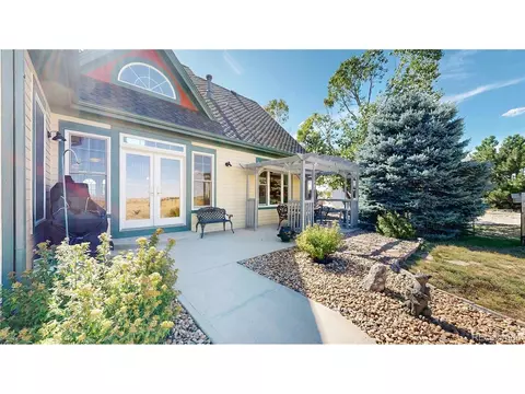 983 Pinehurst Ct, Bennett, CO 80102 photo 31