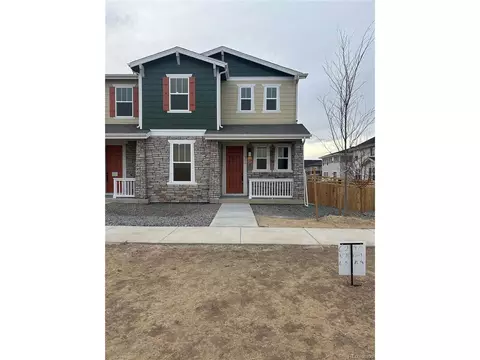 6290 N Nepal Ct, Aurora, CO 80019