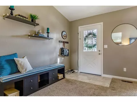 20958 E Dorado Cir, Centennial, CO 80015 photo 3
