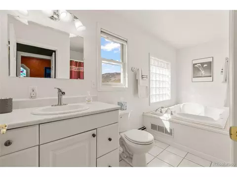 Bath - 211 Appleby St, Bailey, CO 80421 photo 3 of 6