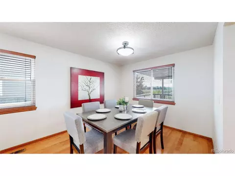 19381 E Tufts Cir, Centennial, CO 80015 photo 5
