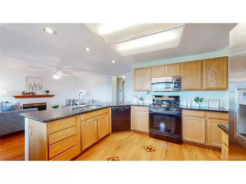 19381 E Tufts Cir, Centennial, CO 80015 photo 6