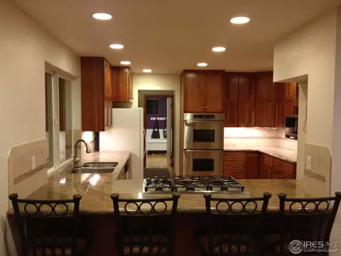 8165 Kincross Dr, Boulder, CO 80301 photo 2