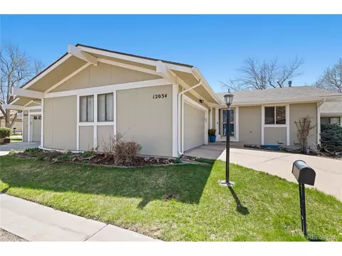 12034 E Maple Ave, Aurora, CO 80012