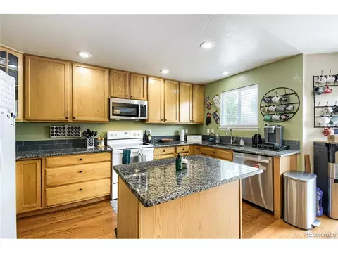Kitchen - 5801 E 118th Pl, Denver, CO 80233 photo 2 of 4