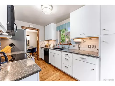7015 E 11th Ave, Denver, CO 80220 photo 12