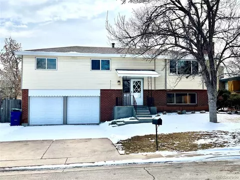 7460 W Bails Ave, Lakewood, CO 80232
