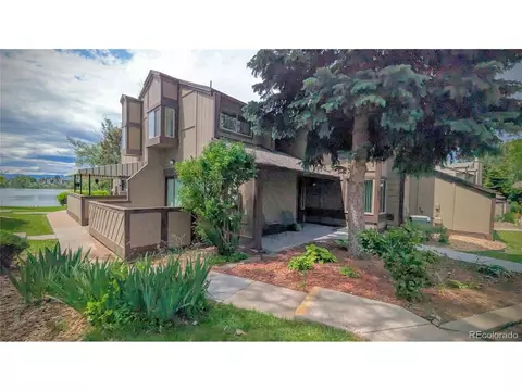 10472 W Florida Ave #B, Lakewood, CO 80232