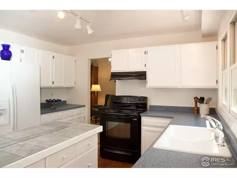 6146 E Mineral Pl, Centennial, CO 80112 photo 8