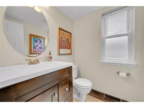 Undisclosed, Centennial, CO 80112 photo 17