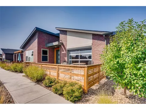 19596 E Sunset Cir, Centennial, CO 80015 photo 1