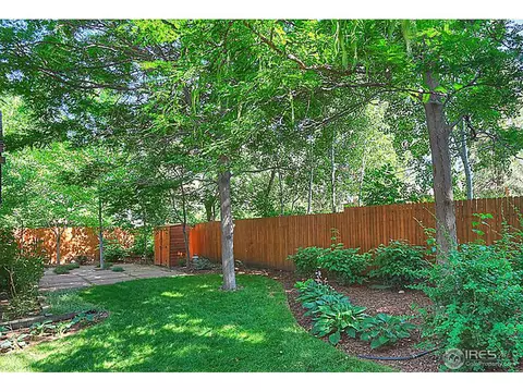 2424 Iris Ave, Boulder, CO 80304 photo 2