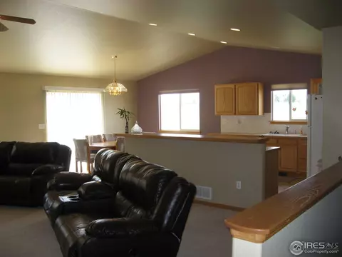 1605 Willow Dr, Berthoud, CO 80513 photo 2