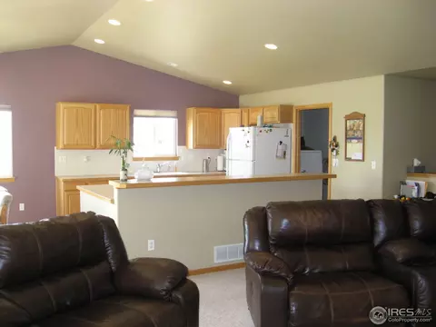 1605 Willow Dr, Berthoud, CO 80513 photo 3