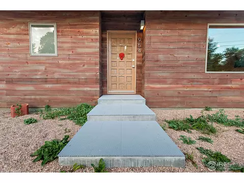 954 Gapter Rd, Boulder, CO 80303 photo 2