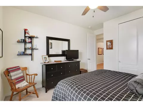 28012 E Nova Pl, Aurora, CO 80016 photo 5