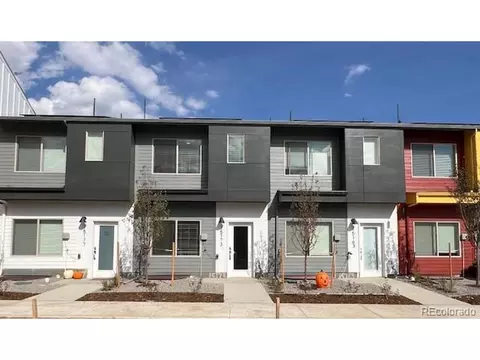 15275 W 68th Pl, Arvada, CO 80007
