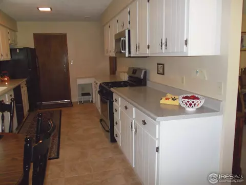 5425 Arrowhead Dr, Greeley, CO 80634 photo 14
