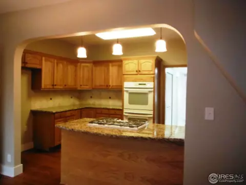 932 N 4th St, Berthoud, CO 80513 photo 6