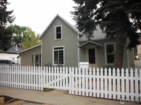 932 N 4th St, Berthoud, CO 80513 photo 2