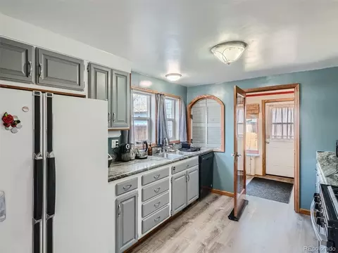 5622 Allison St, Arvada, CO 80002 photo 9