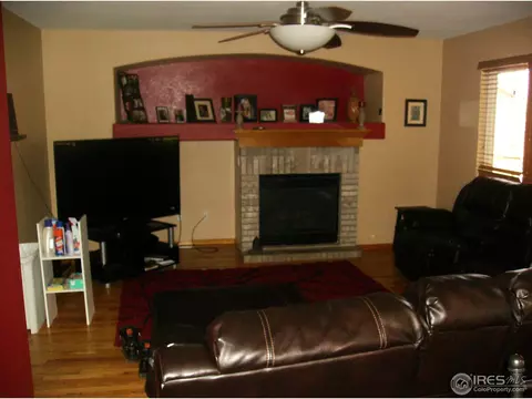 1649 E 131st Cir, Thornton, CO 80241 photo 2