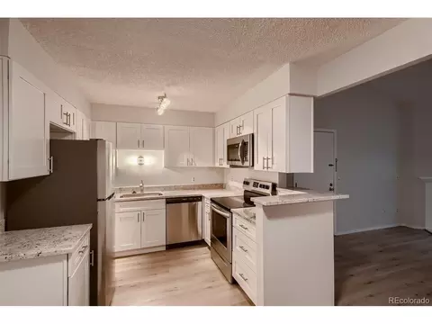 3344 S Ammons St #16-203, Lakewood, CO 80227
