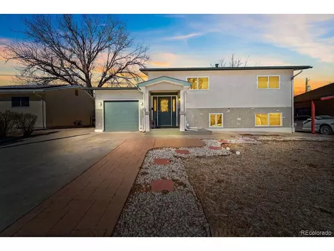 3717 Canterbury Ln, Pueblo, CO 81005