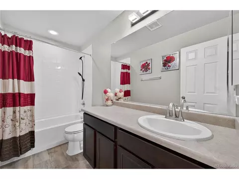 Bath - 15803 E Warner Dr, Denver, CO 80239 photo 5 of 5