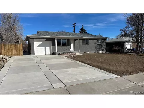 121 Joan Dr, Denver, CO 80221