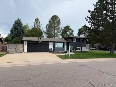 6221 S Ash Cir, Centennial, CO 80121