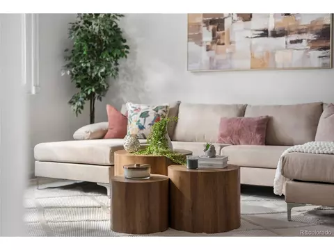 Living - 3649 S Killarney St, Aurora, CO 80013 photo 1 of 5