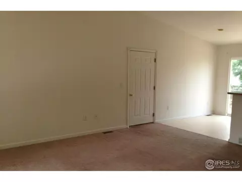 301 Sunset Ln, Dacono, CO 80514 photo 2