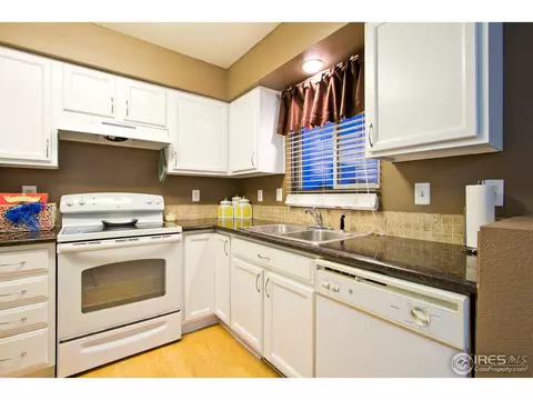 2432 Cedar Ave, Greeley, CO 80631 photo 12