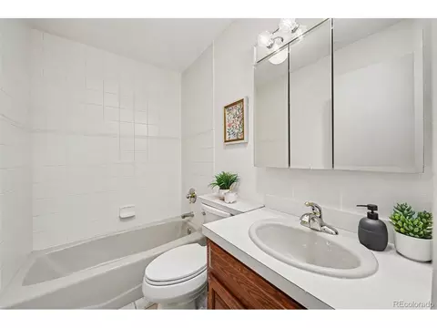 Bath - 327 Maple Dr, Frederick, CO 80530 photo 1 of 3
