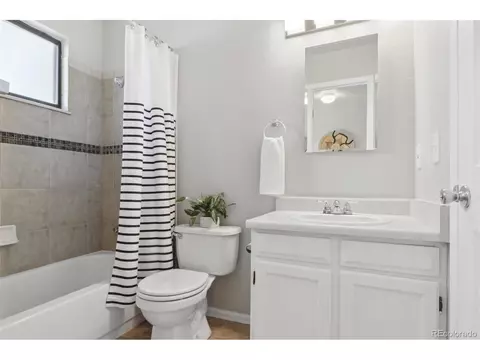 4055 S Pitkin Way, Aurora, CO 80013 photo 12