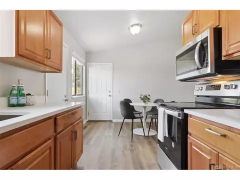 4055 S Pitkin Way, Aurora, CO 80013 photo 8
