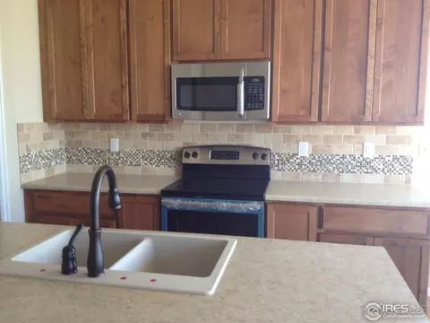 425 Andrew Dr, Dacono, CO 80514 photo 2